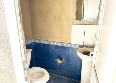 Həyət evləri və villaların satışı: 3 otaqlı, 100 kv. m, Kredit yoxdur, Orta təmir — 9