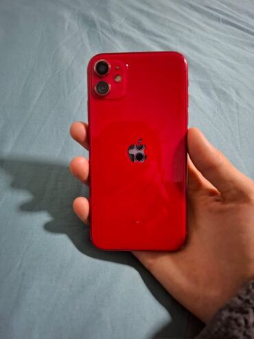 мобильные часы: IPhone 11, Б/у, 64 ГБ, Красный, Зарядное устройство, Защитное стекло, Кабель, 70 %