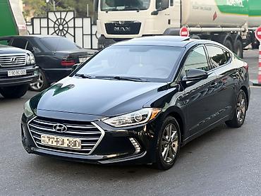 audi a8: Hyundai Elantra: 2 l | 2017 il Sedan — 7