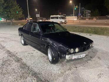 BMW: BMW 5 series: 1992 г., 2.5 л, Механика, Бензин, Седан