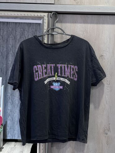 Futbolka və maykalar: ❗️ Əşyaların yarısı yenidir. Bütün əşyalar xaricdən gətirilib. Böyük — 10