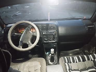 Volkswagen: Volkswagen Passat Variant: 1994 г., 2 л, Механика, Бензин, Универсал — 10