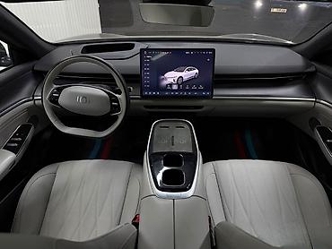 bud e9: Changan : 2024 г., 0.1 л, Электромобиль, Лифтбек — 4