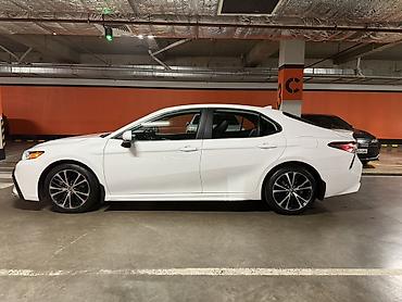Toyota: Toyota Camry: 2020 г., 2.5 л, Автомат, Бензин, Седан — 5