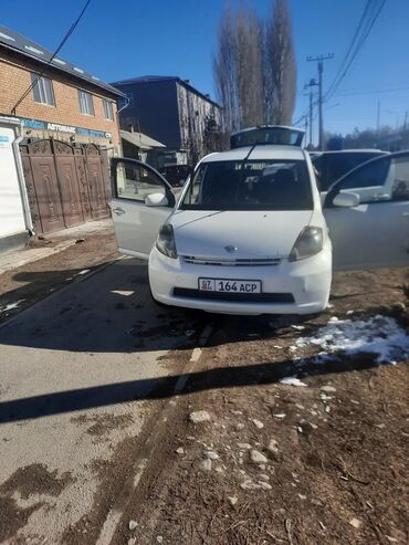 хорошие телефоны: Toyota Passo: 2004 г., 1 л, Автомат, Бензин, Седан