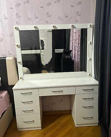 salon güzgüləri: Salon güzgüsü Fabrik istehsalı makiyaj / vizaj / gözəllik salonu — 9