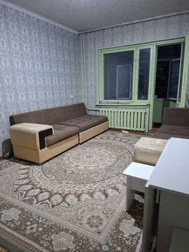 купить 2х комнатную квартиру в бишкеке: 3 комнаты, 70 м², 106 серия, 2 этаж, Косметический ремонт