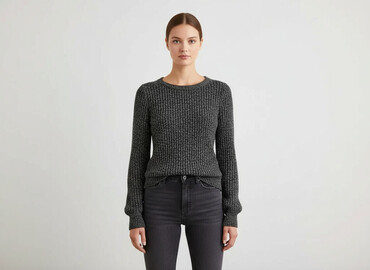 Swetry: Sweter damski, rozmiar S