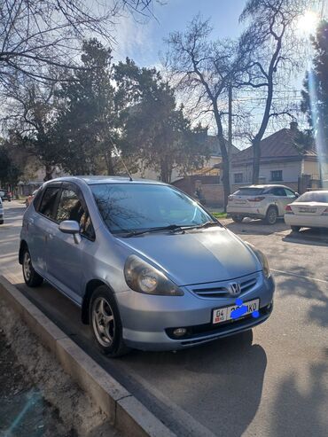 Honda: Honda Fit: 2002 г., 1.3 л, Вариатор, Бензин, Хэтчбэк