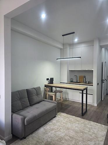 Продажа квартир: Студия, 30 м², 3 этаж — 2