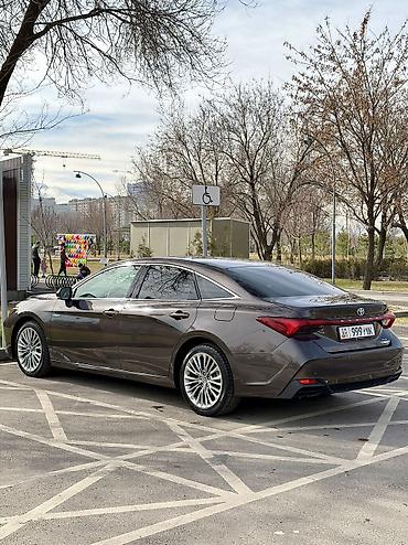 Toyota: Toyota Avalon: 2019 г., Гибрид — 6