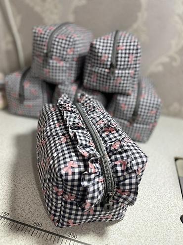 fabric case: Косметички/органайзеры из стеганой ткани - Формат: компактные — 3