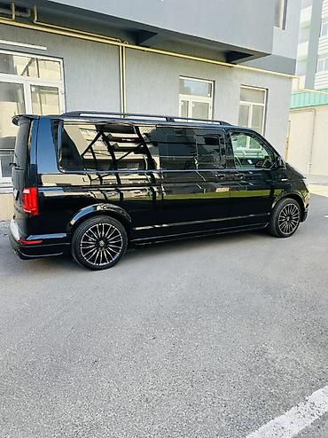 Volkswagen: Volkswagen Transporter: 2 l | 2018 il Van/Minivan — 4