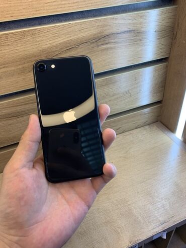 смартфон б у: IPhone SE, Колдонулган, 64 ГБ, Кара