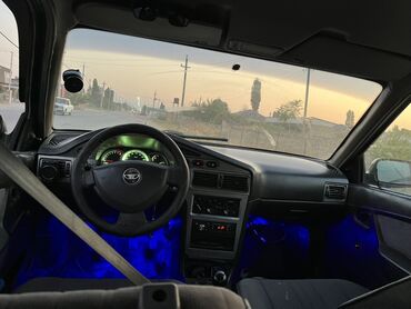 бампер опель вектра б: Daewoo Nexia: 1.5 l | 2010 il Sedan