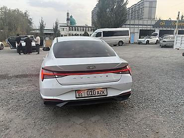 h 100: Hyundai Avante: 2021 г., 1.6 л, Автомат — 5
