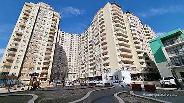 Kommersiya daşınmaz əmlakının satışı: Təcili: Tbilisi dairəsi ilə Həsən Əliyev küçəsinin kəsişməsində 100 — 5