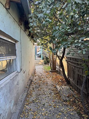 земельные участки: 4 комнаты, 60 м², 4 соток, Газ, Электричество, Канализация — 4