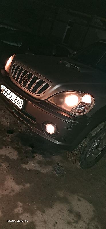 Hyundai: Hyundai Terracan SUV - Kuzov: iri ölçülü off-road SUV, 5 qapı - Rəng — 5