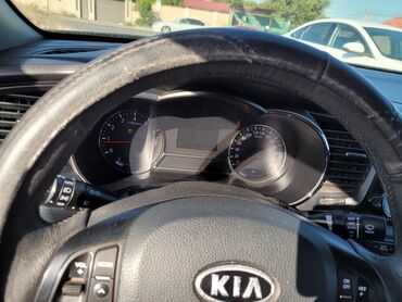 Kia: Kia K5: 2011 г., 2 л, Автомат, Бензин, Седан