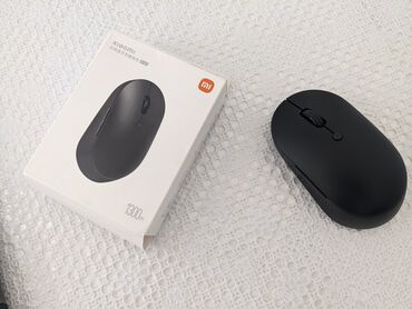 Компьютерные мышки: Продаю беспроводную мышку Mi silent mouse, новый, пользовался неделю