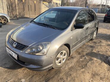 Honda: Хонда свик. 2004 г. 1.6 об. Очен чистый кузов и внутри на РФ