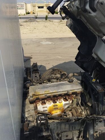 Yük maşınları: Isuzu 66, 2004 il, motor 3.9 l, Soyuducu — 7