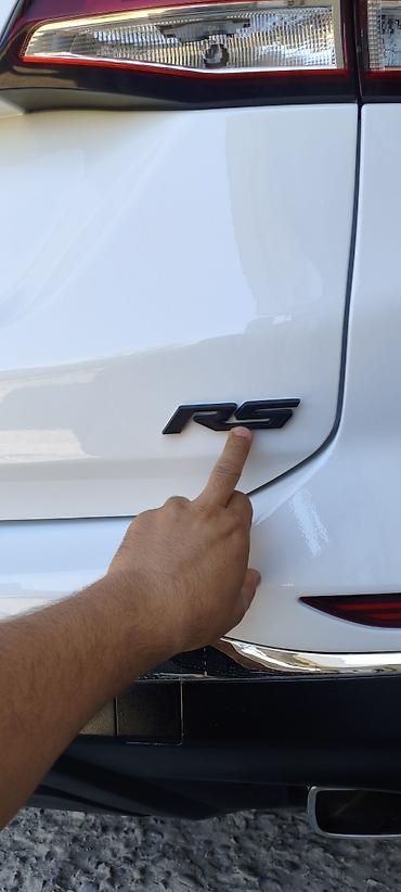 Chevrolet: Chevrolet Equinox üçün “EQUINOX” və “RS” yazısı. Qara, metallik, RS — 3