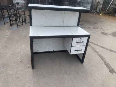 Офисные столы: Офисный стол, Новый, Нерегулируемый, Железо, Самовывоз, Платная доставка — 45