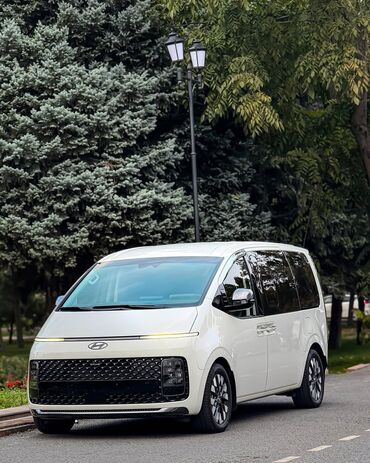 минивэн тойота 7 мест левый руль цена: Hyundai Staria: 2023 г., 3.5 л, Автомат, Газ, Минивэн