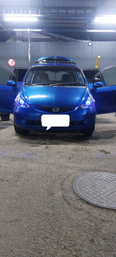 автомобиль фит: Honda Fit: 2003 г., 1.5 л, Вариатор, Бензин, Хетчбек