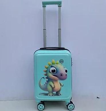 suknje ps: Dečiji kofer tirkizne boje sa motivom dinosaurusa. Kofer poseduje — 5