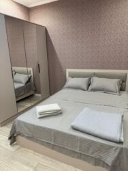 Посуточная аренда домов: 300 м², 5 комнат, Евроремонт, Забор, огорожен at lalafo.kg — 10 Посуточная аренда домов: 300 м², 5 комнат, Евроремонт, Забор, огорожен — 10