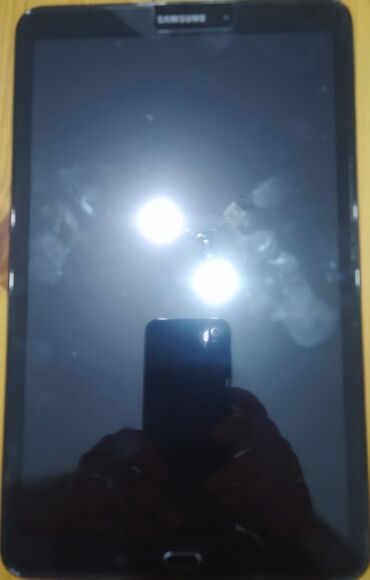 ən ucuz planşetlər: İşlənmiş Samsung Galaxy Tab A, 10,1", 64 GB, Ünvandan götürmə