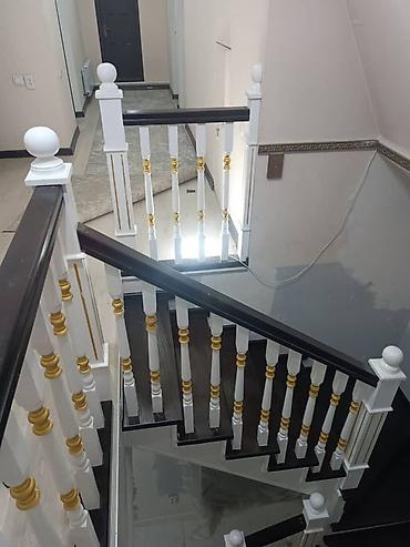 Деревянные лестницы: Деревянная лестница Для дома, Вид дерева: Грецский орех, Форма лестницы: Много-маршевая, Стиль: Классический — 16