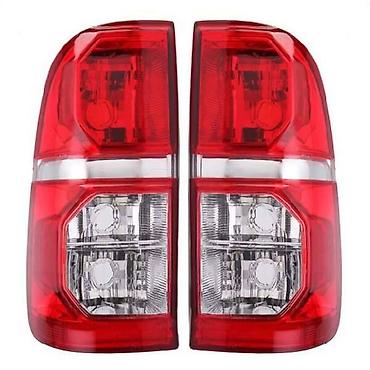 gps za vozila: STOP SVETLA ZA TOYOTA HILUX OD 2006. DO 2023. GOD. | Svi delovi za — 1