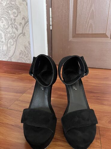 замшевые туфли размер 35: Туфли 37, цвет - Черный