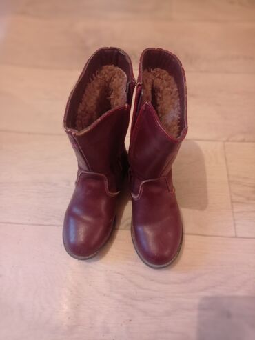 обувь мужская зимняя: При покупки обуви дом тапочки в подарок Зимние сапоги, 27 размер. в