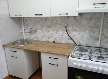 дом в районе политеха: 1 комната, 29 м², Хрущевка, 2 этаж, Косметический ремонт