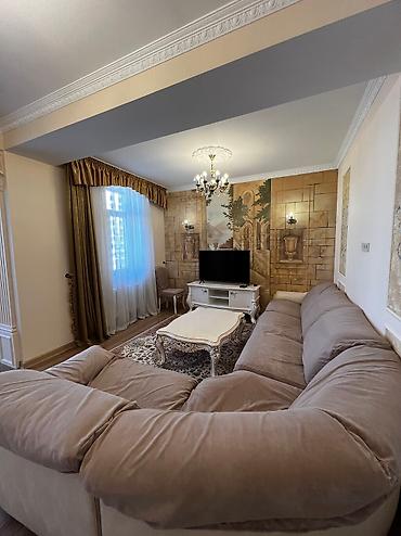 Долгосрочная аренда квартир: 3 комнаты, Риэлтор, Без подселения, С мебелью полностью — 2