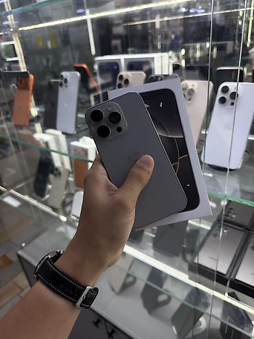 iphon 11 pro max: IPhone 16 Pro, Б/у, 256 ГБ, Natural Titanium, Защитное стекло, Чехол, В рассрочку, 90 % — 1