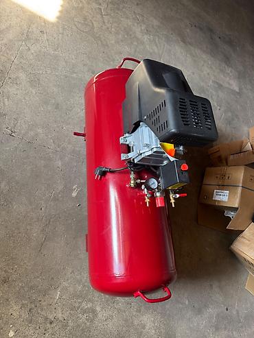 PAX Air Compressor – 1.5 HP, horizontal tipli, qırmızı metal hava lalafo.az -da PAX Air Compressor – 1.5 HP, horizontal tipli, qırmızı metal hava