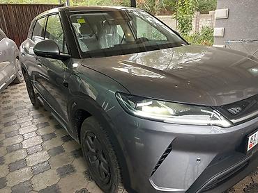BYD: BYD : 2025 г., 5.5 л, Автомат, Электромобиль, Кроссовер — 5