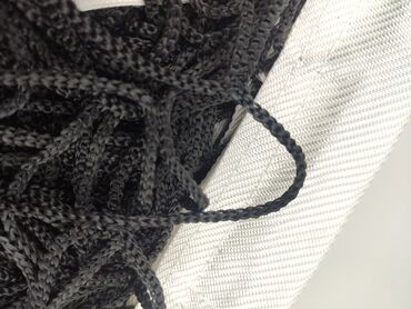 Digər idman və istirahət malları: Valeybol toru. Metrolara və şəhərdaxili çatdırılma var — 8