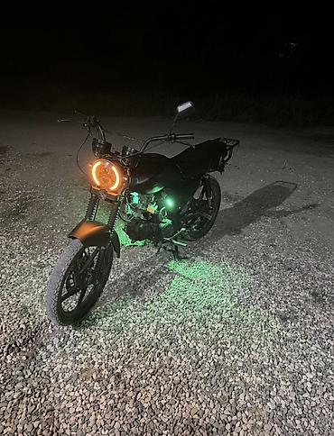 Mopedlər,skuterlər: Moped/mototsikl – şəhər üçün yığcam və praktik - Rəng: tam qara (mat — 3