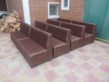 Sifarişlə restoran divanları: Düz, sadə divan, Bazasız — 10