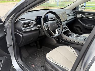 ford tranzit 2003: BYD Destroyer 05: 1.5 l | 2024 il 15500 km Sedan — 9