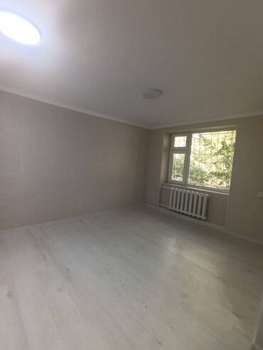 Продажа квартир: 2 комнаты, 45 м², Хрущевка, 1 этаж, Косметический ремонт
