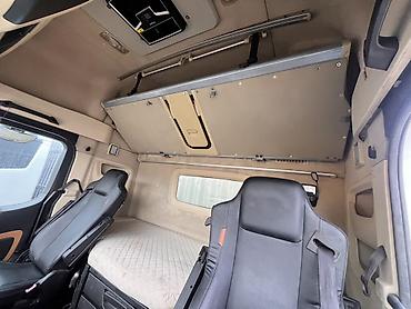 Тягачи: Тягач, Shacman, 2020 г., Тентованный — 7