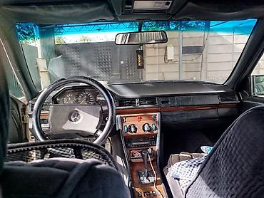 mers 202: Mercedes-Benz W124: 1990 г., Автомат, Седан — 4